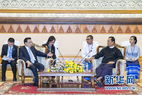 11月14日，中國國務(wù)院總理李克強在內(nèi)比都會見緬甸聯(lián)邦議會議長兼人民院議長吳瑞曼。新華社記者 王曄 攝