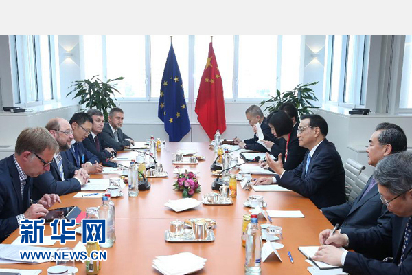 當地時間6月29日上午，國務院總理李克強在布魯塞爾會見歐洲議會議長舒爾茨。 新華社記者 龐興雷 攝