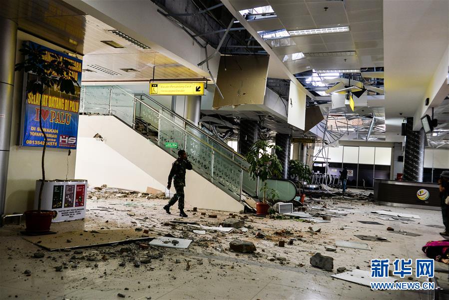 (國(guó)際)(3)印尼中蘇拉威西省強(qiáng)震及海嘯已造成832人死亡