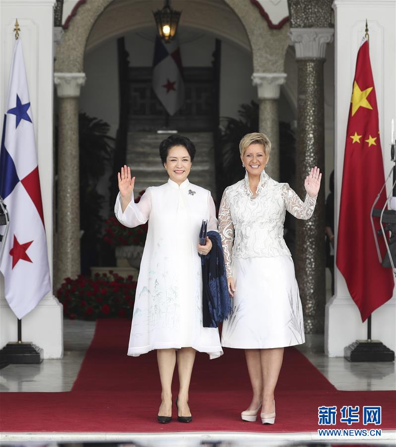 (XHDW)(1)彭麗媛會見巴拿馬總統夫人卡斯蒂略并共同出席艾滋病防治公共宣傳活動