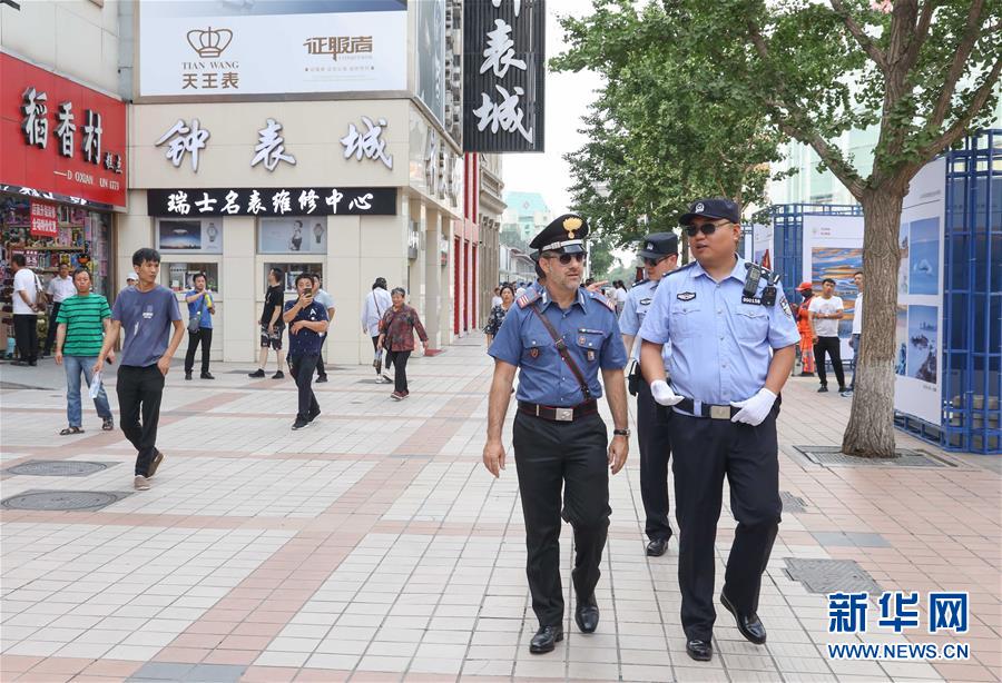 (圖文互動)(1)中意警方啟動第三次在華警務聯合巡邏