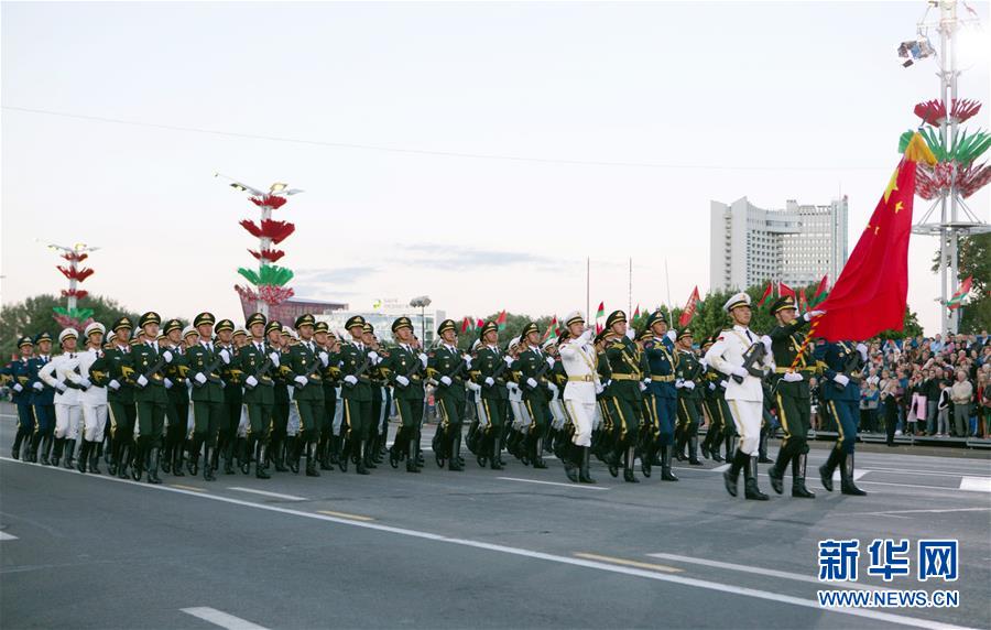 (國(guó)際)(3)白俄羅斯舉行慶祝獨(dú)立日閱兵式