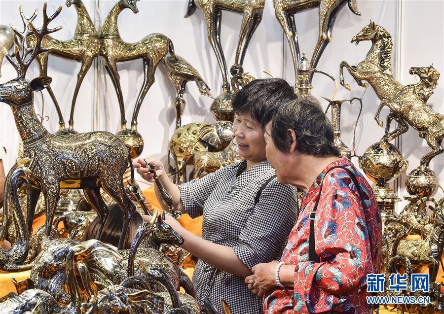 (新華全媒頭條·圖文互動(dòng))(4)東盟成為中國(guó)第二大貿(mào)易伙伴釋放哪些信號(hào)?