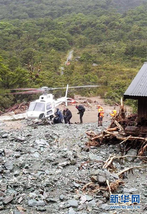 (國(guó)際)(2)新西蘭南島因極端天氣進(jìn)入緊急狀態(tài)的范圍擴(kuò)大