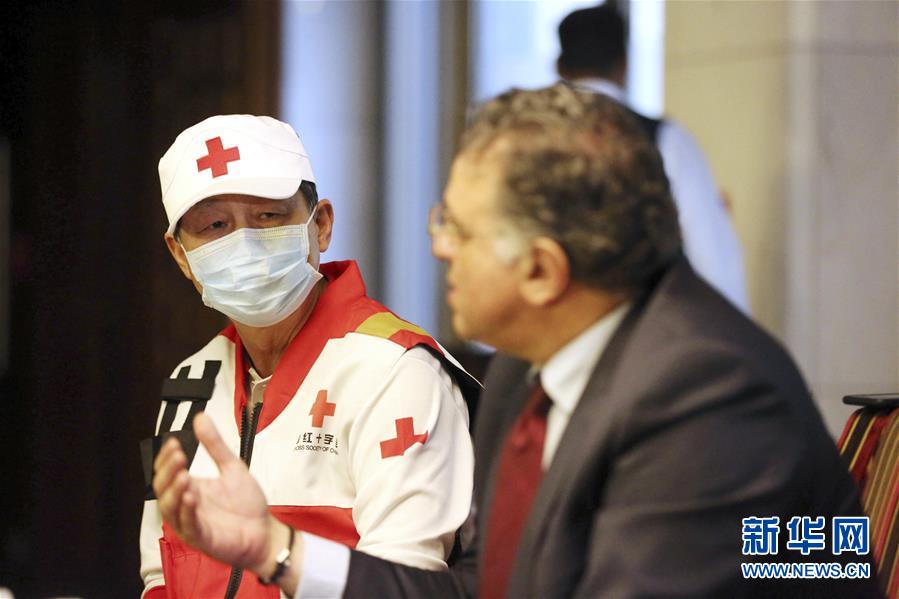 (國際疫情·圖文互動(dòng))(9)通訊:經(jīng)驗(yàn)豐富裝備精良 中國專家組在伊拉克助力抗疫